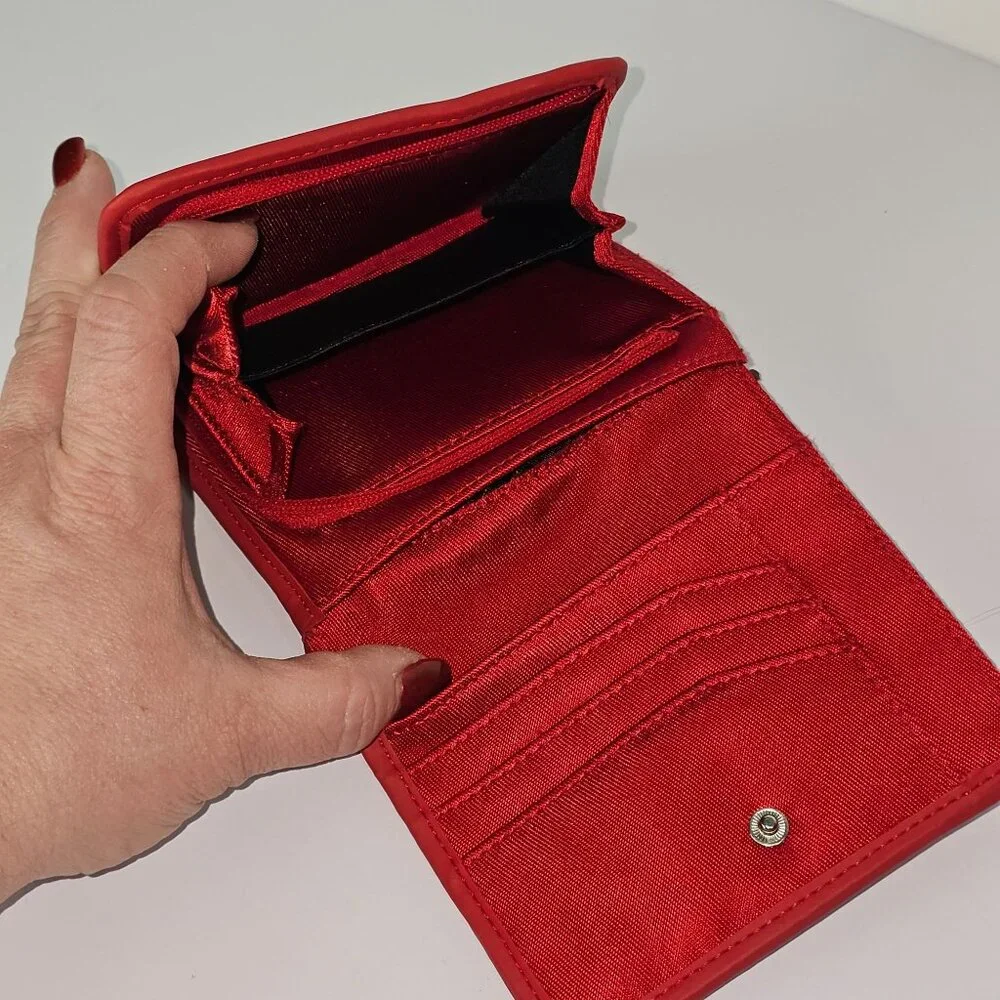 Vintage 90's Fossil F2 Genuine Classic Non-Leather Red Nylon Snap Front Wallet